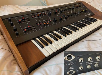 Korg-800DV"